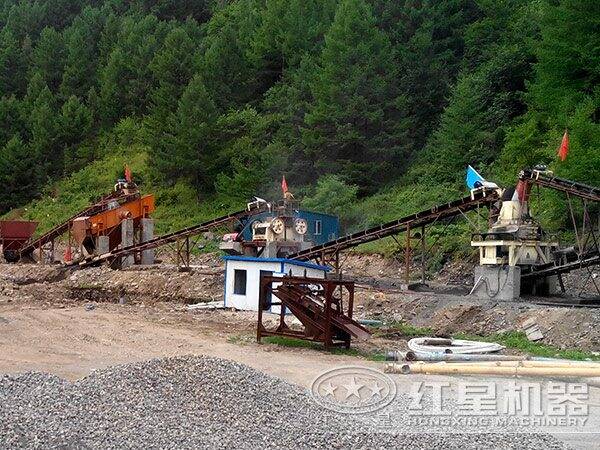 雷蒙磨粉機圖片