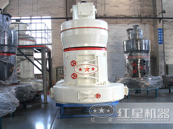 雷蒙磨粉機圖