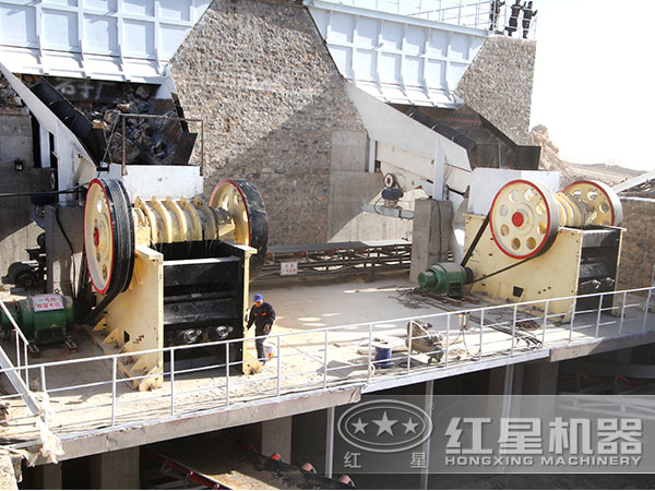 河卵石自動破碎機用戶生產現場