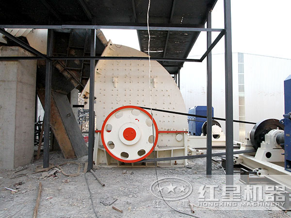 小型爐渣重型錘式破碎機浙江用戶現場