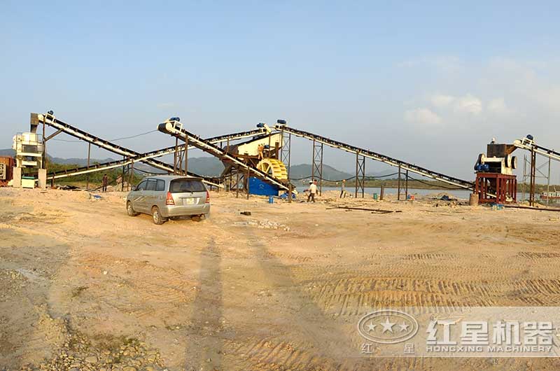制砂機、鄂式破碎機現場聯合作業