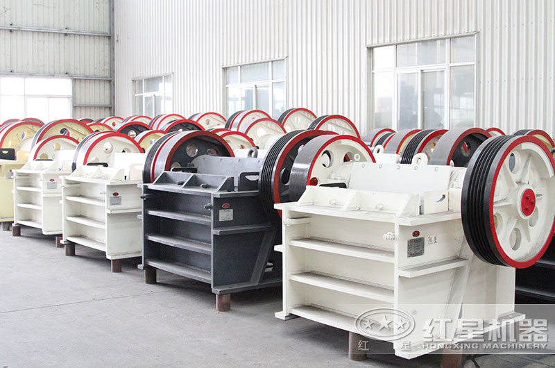 顎式破碎機型號齊全，等你選擇