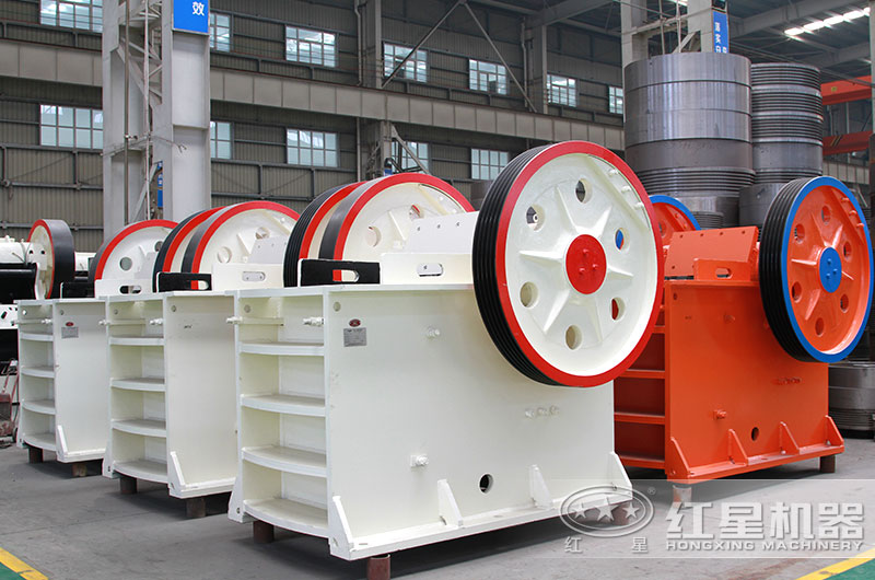顎式破碎機廠區實拍大圖