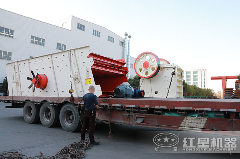 250×750細鄂破正在裝車，準備發往山東